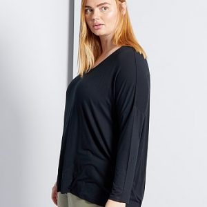 Haut de pyjama détail dentelle noir Kiabi